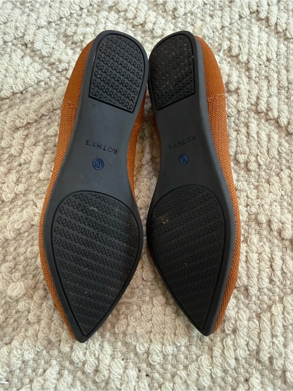 WOMENS ROTHY’S THE POINT FLAT IN CAMEL, SIZE 11 - Picture 4 of 5
